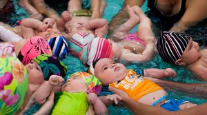 Banniere-bebes nageurs