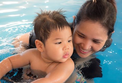 Plaisirs D Eau Pour Parents Et Enfants